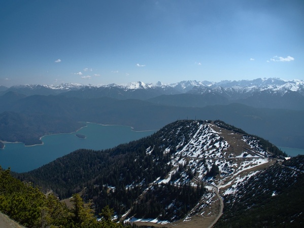 Martinskopf und Walchensee vom Herzogstand